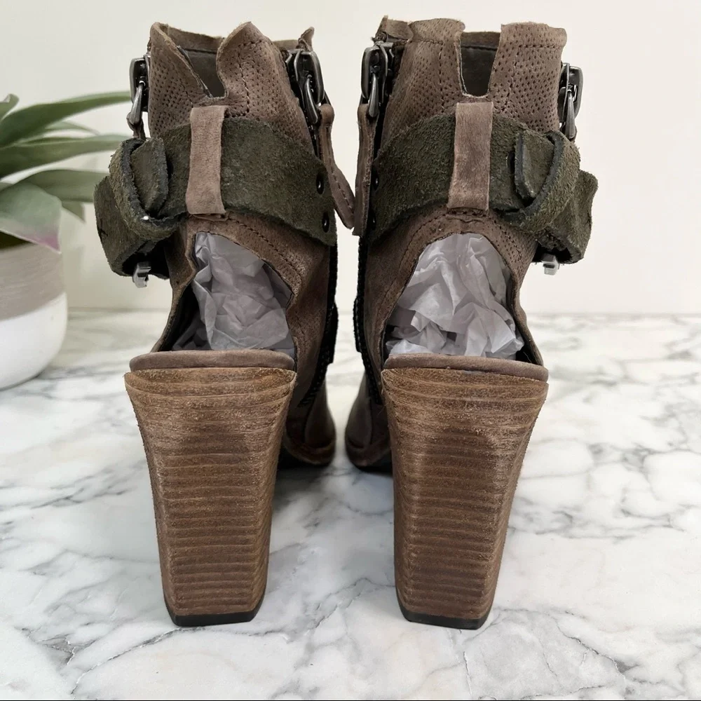 Dolce Vita brown distressed leather peep toe heeled ankle boots sandals 7.5